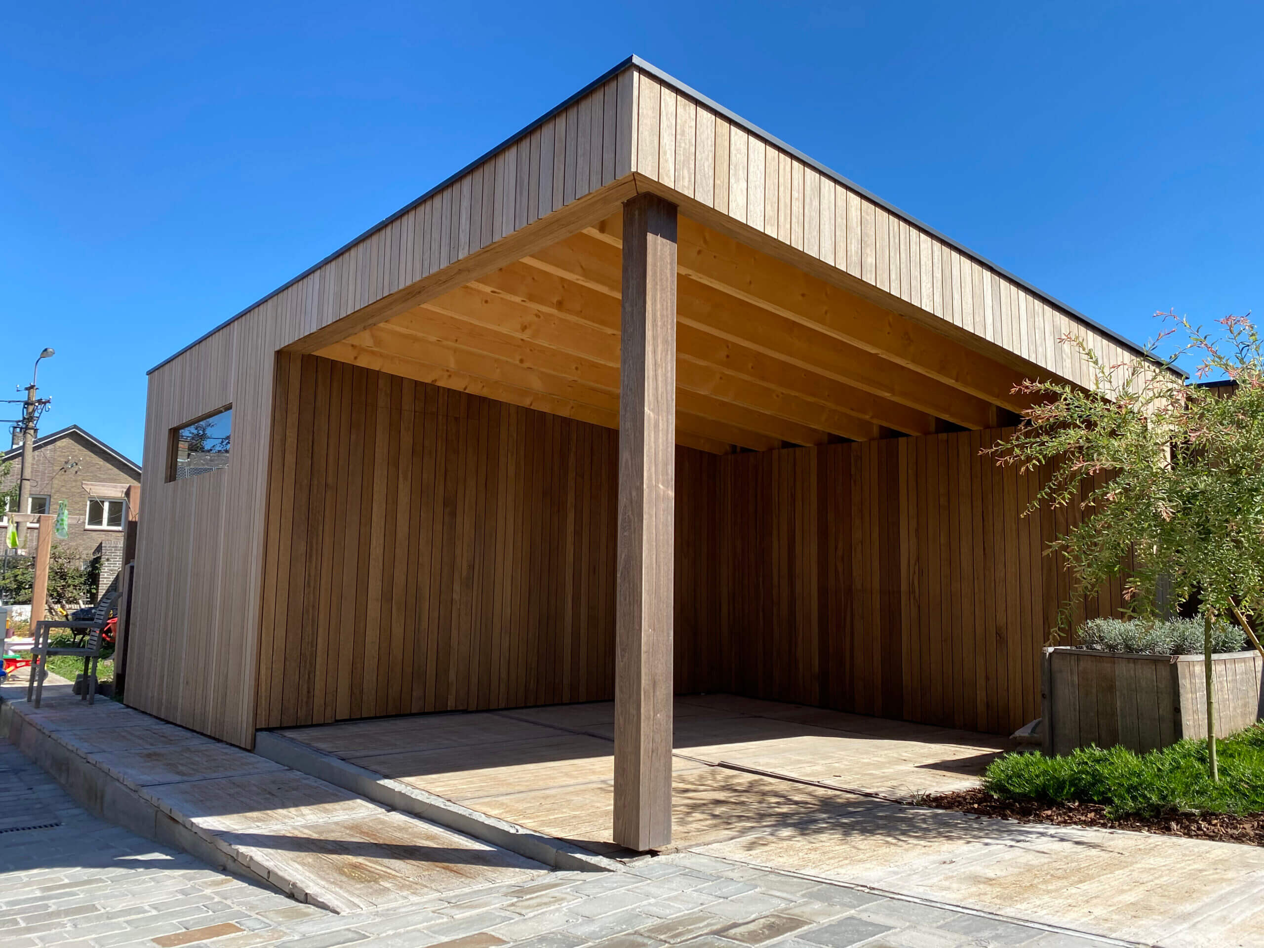 Bijgebouwen, carports & poolhouses